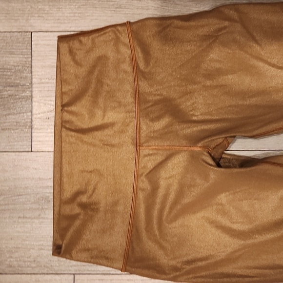 Lululemon Leggings pants - Picture 2 of 6